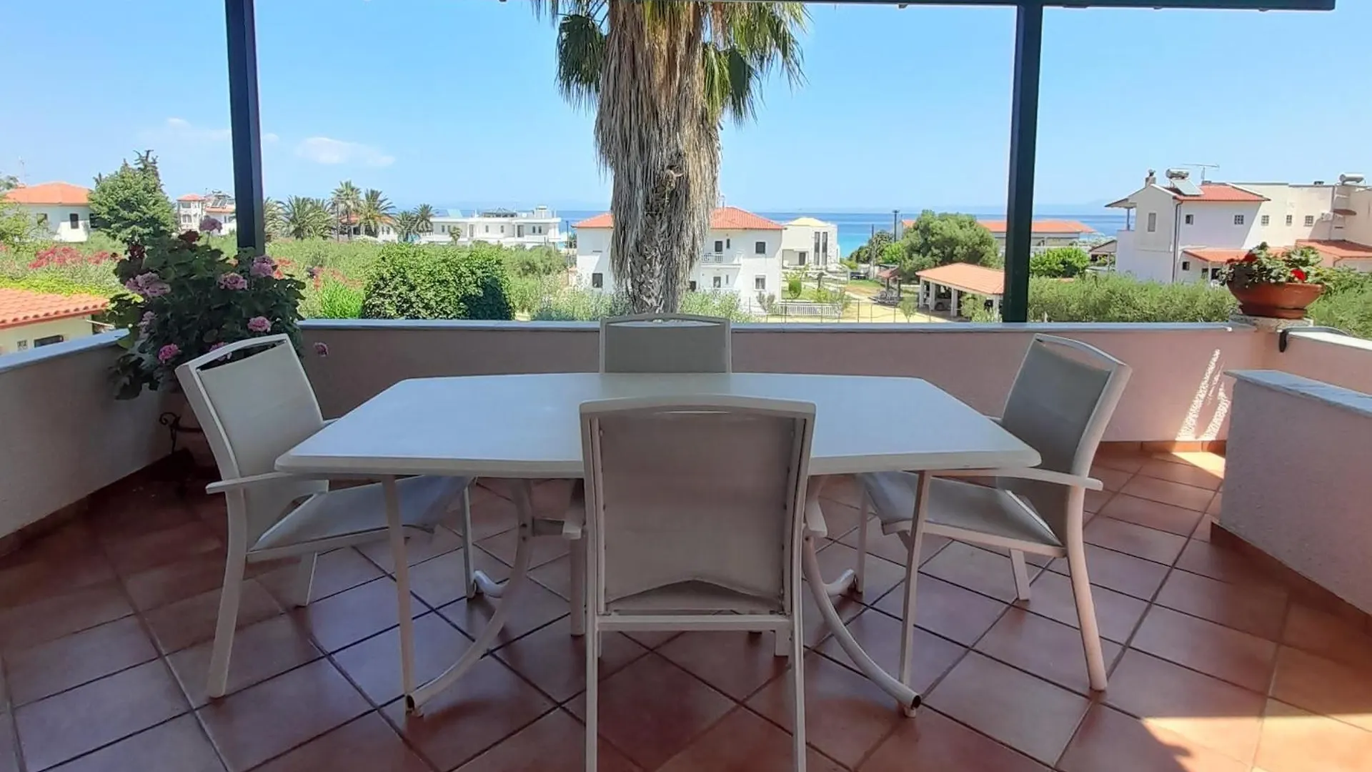 Villa Aroma Polychrono